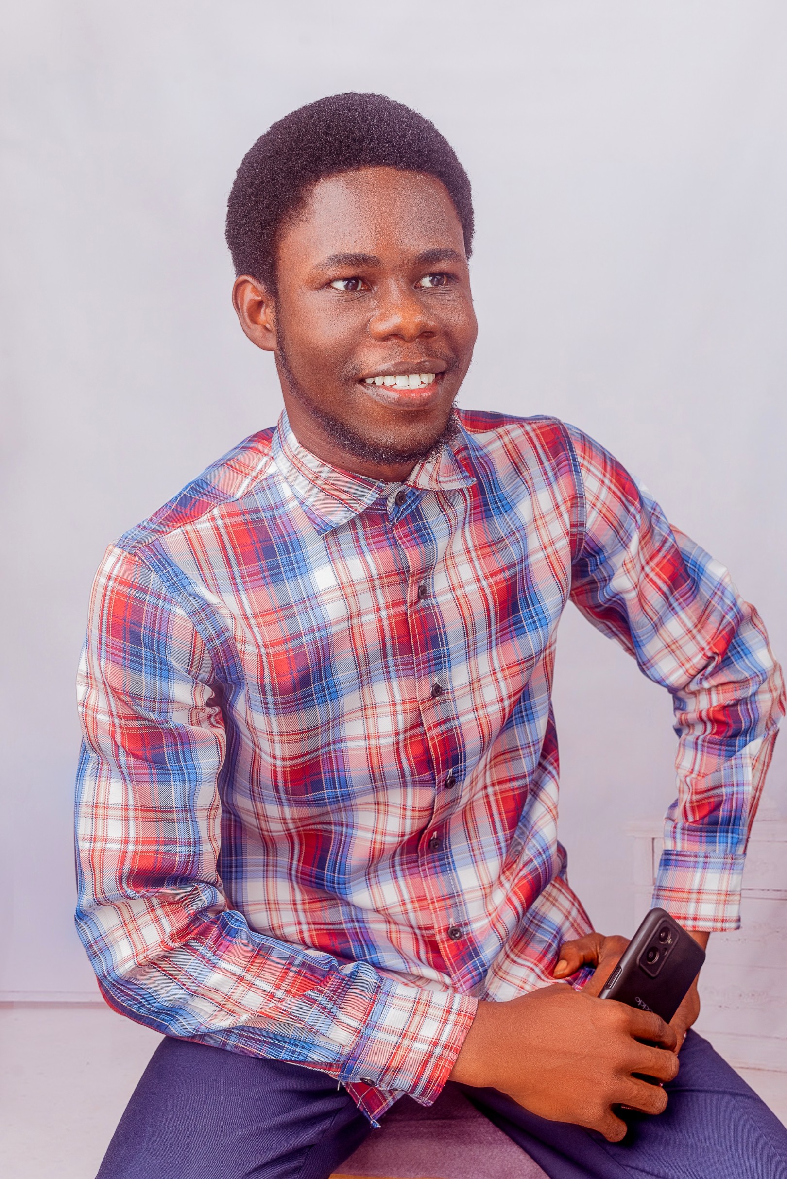 Meet Gabriel C Amos \Widely known as AngeLGee.